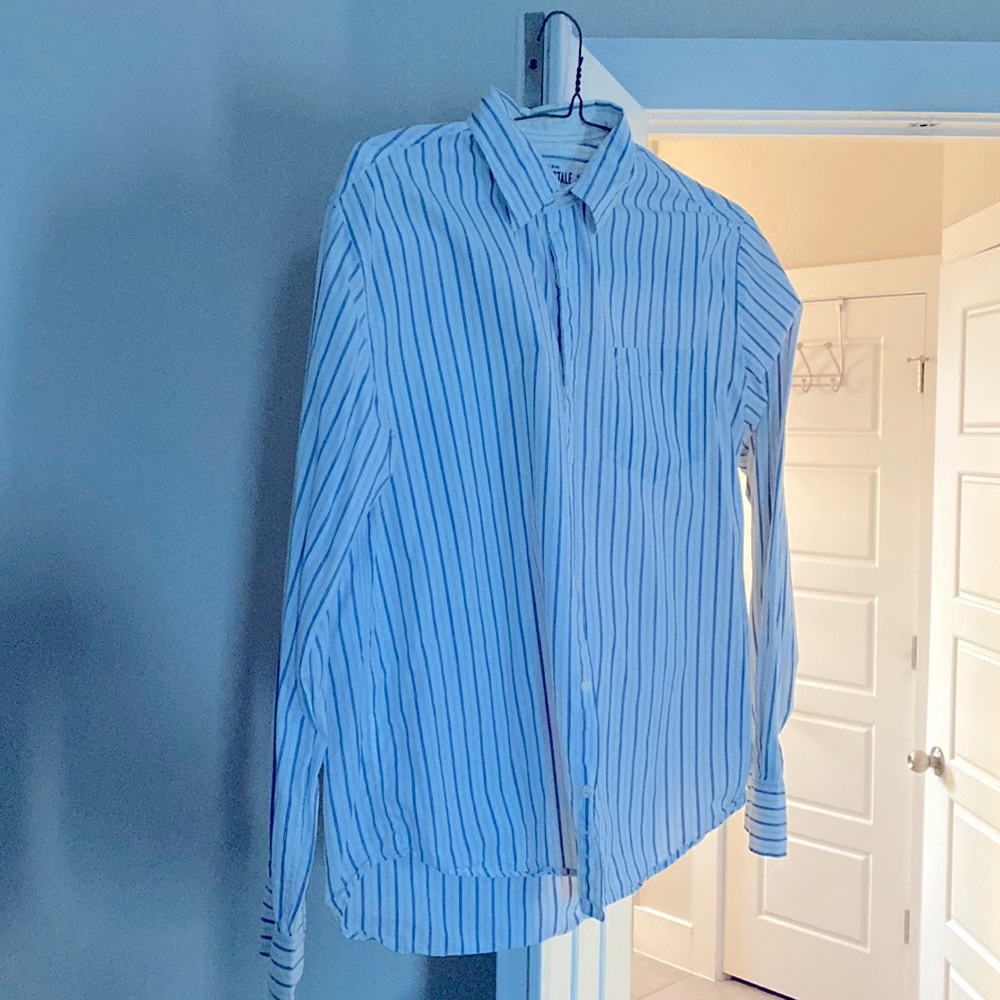 Aeropostale long sleeved dress shirt